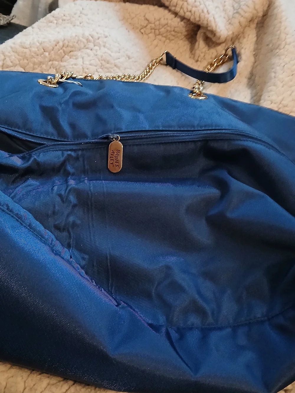 N/A elegant navy